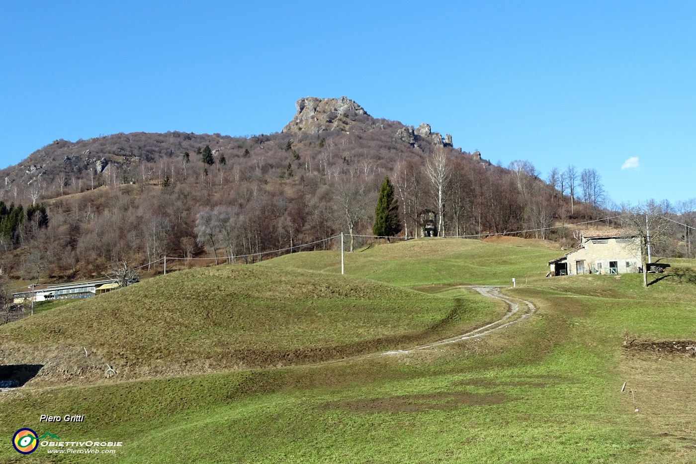 16 Vista in Corno Zuccone nei pressi di Reggetto.JPG